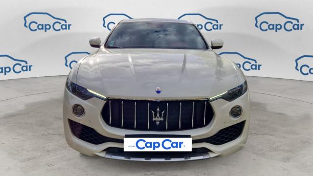 Maserati Levante image 8