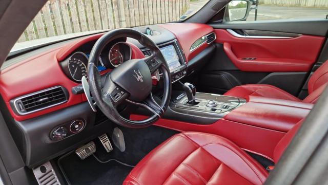 Maserati Levante image 3