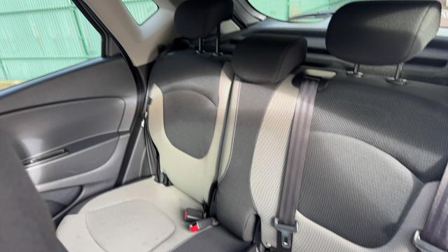 Renault Captur image 9