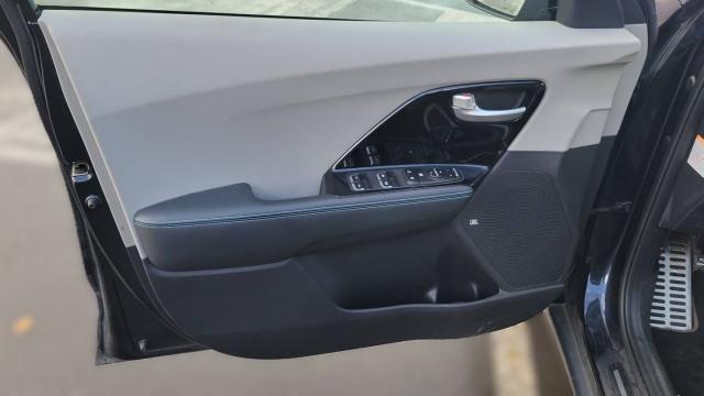 Kia Niro image 7