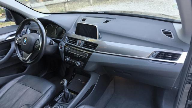 Bmw X1 image 1