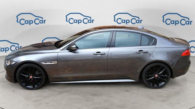 Jaguar Xe image 4