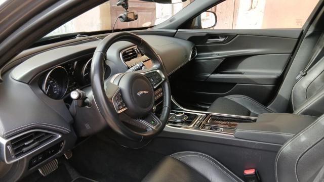 Jaguar Xe image 7