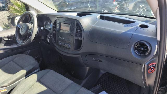 Mercedes Benz Vito image 3