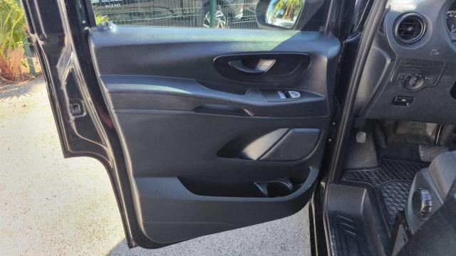 Mercedes Benz Vito image 5