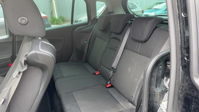 Ford B-Max image 3