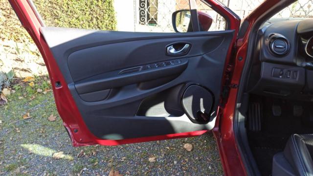 Renault Clio image 9