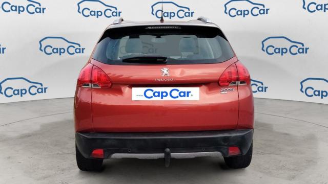Peugeot 2008 image 8
