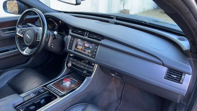 Jaguar Xf image 3
