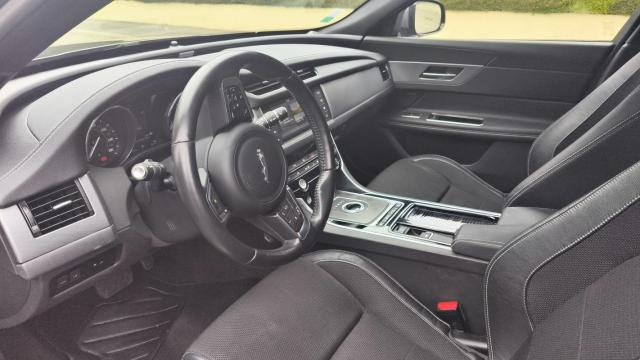Jaguar Xf image 3