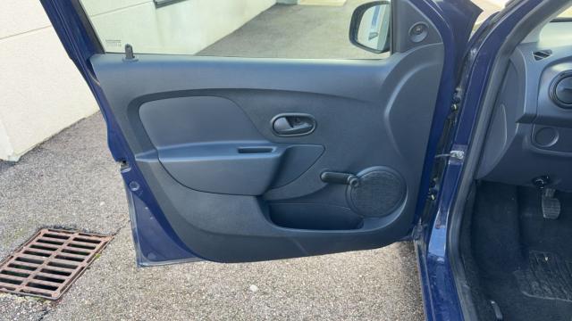 Dacia Sandero image 4