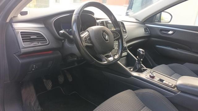 Renault Talisman Estate image 8