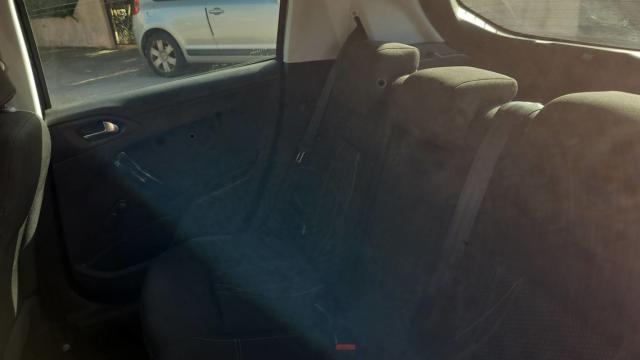 Peugeot 208 image 9