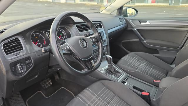 Volkswagen Golf image 7