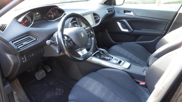 Peugeot 308 image 7