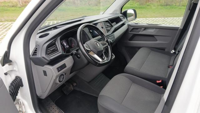 Volkswagen Transporter image 1