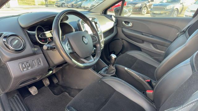 Renault Clio image 9