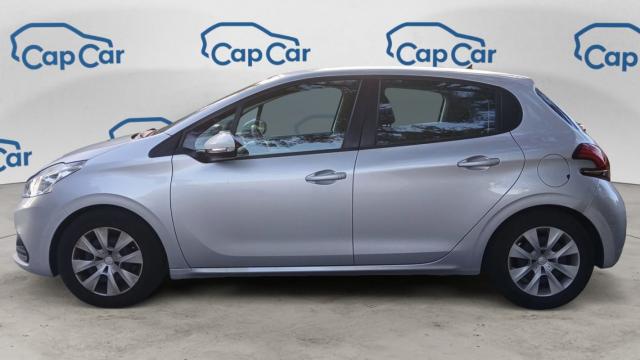 Peugeot 208 image 9