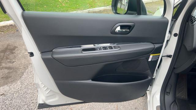 Peugeot 3008 image 9