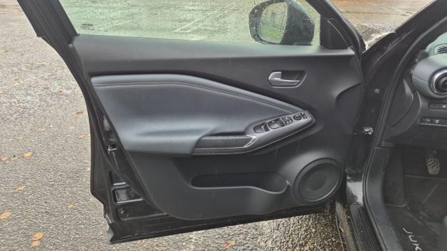 Nissan Juke image 8