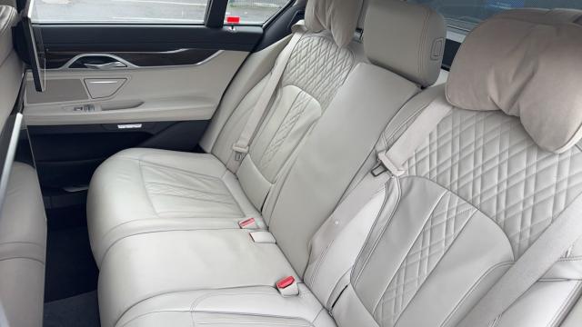 Bmw Série 7 image 4