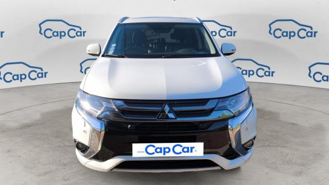 Mitsubishi Outlander image 9