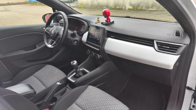 Renault Clio image 3