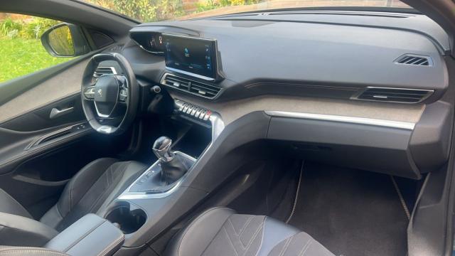 Peugeot 5008 image 6