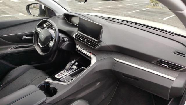 Peugeot 3008 image 1