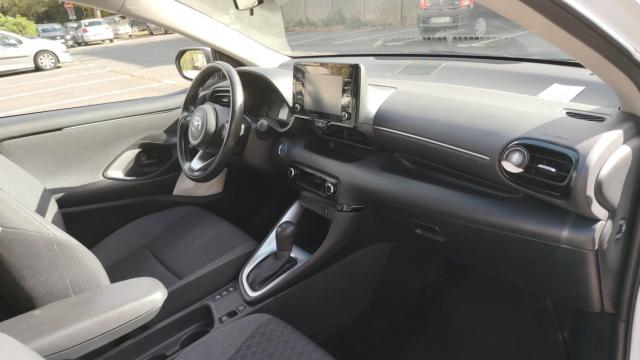 Toyota Yaris image 9