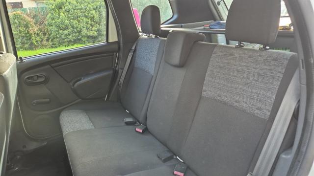 Dacia Duster image 6