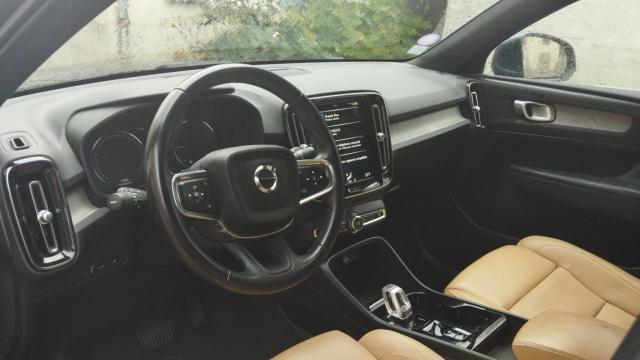Volvo Xc40 image 1