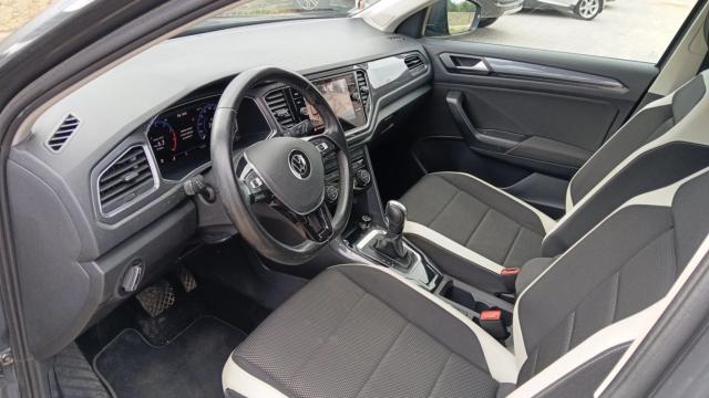 Volkswagen T-Roc image 7