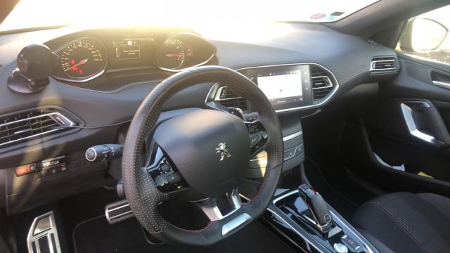 Peugeot 308 image 8