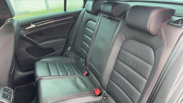 Volkswagen Golf image 3