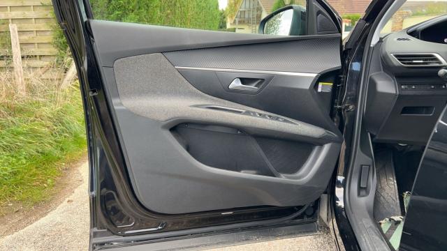 Peugeot 3008 image 9