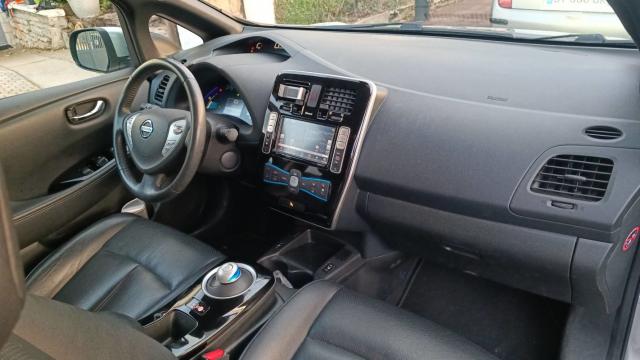 Nissan Leaf image 6