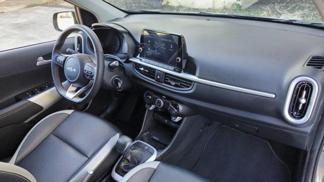 Kia Picanto image 6