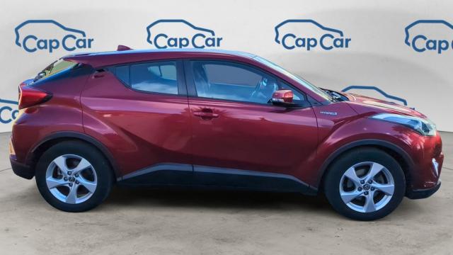 Toyota C-Hr image 2