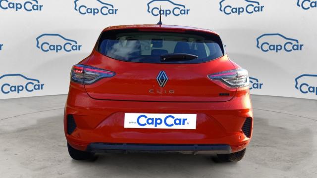 Renault Clio image 6