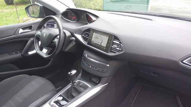 Peugeot 308 Sw image 1