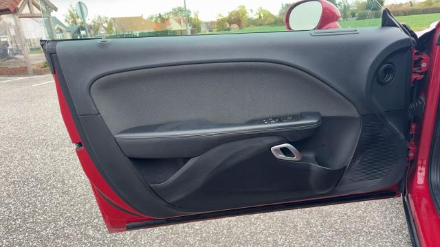 Dodge Challenger image 9