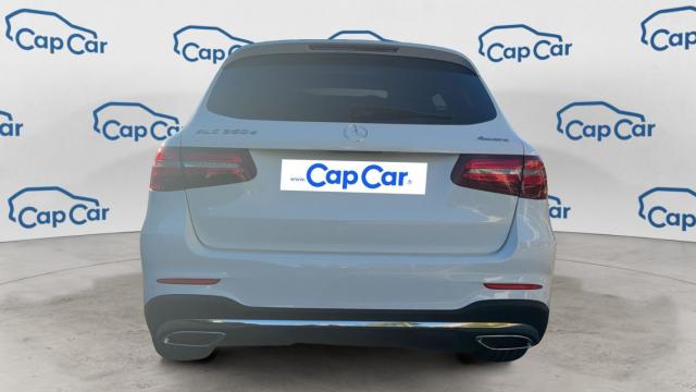 Mercedes Benz Glc image 9