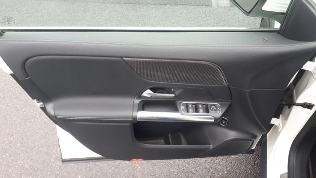 Mercedes Benz Eqa image 1