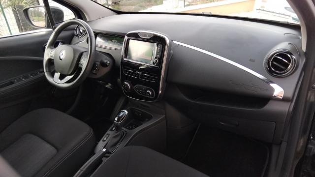 Renault Zoe image 9