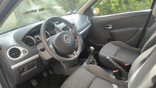 Renault Clio image 1