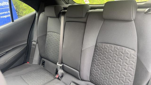 Toyota Corolla image 8