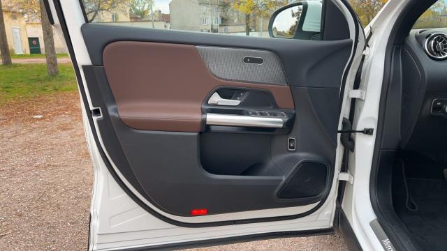 Mercedes Benz Gla image 5