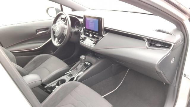 Toyota Corolla Touring Sports image 1