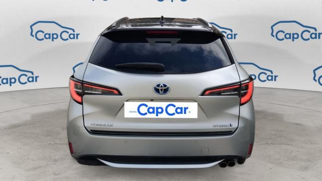 Toyota Corolla Touring Sports image 9